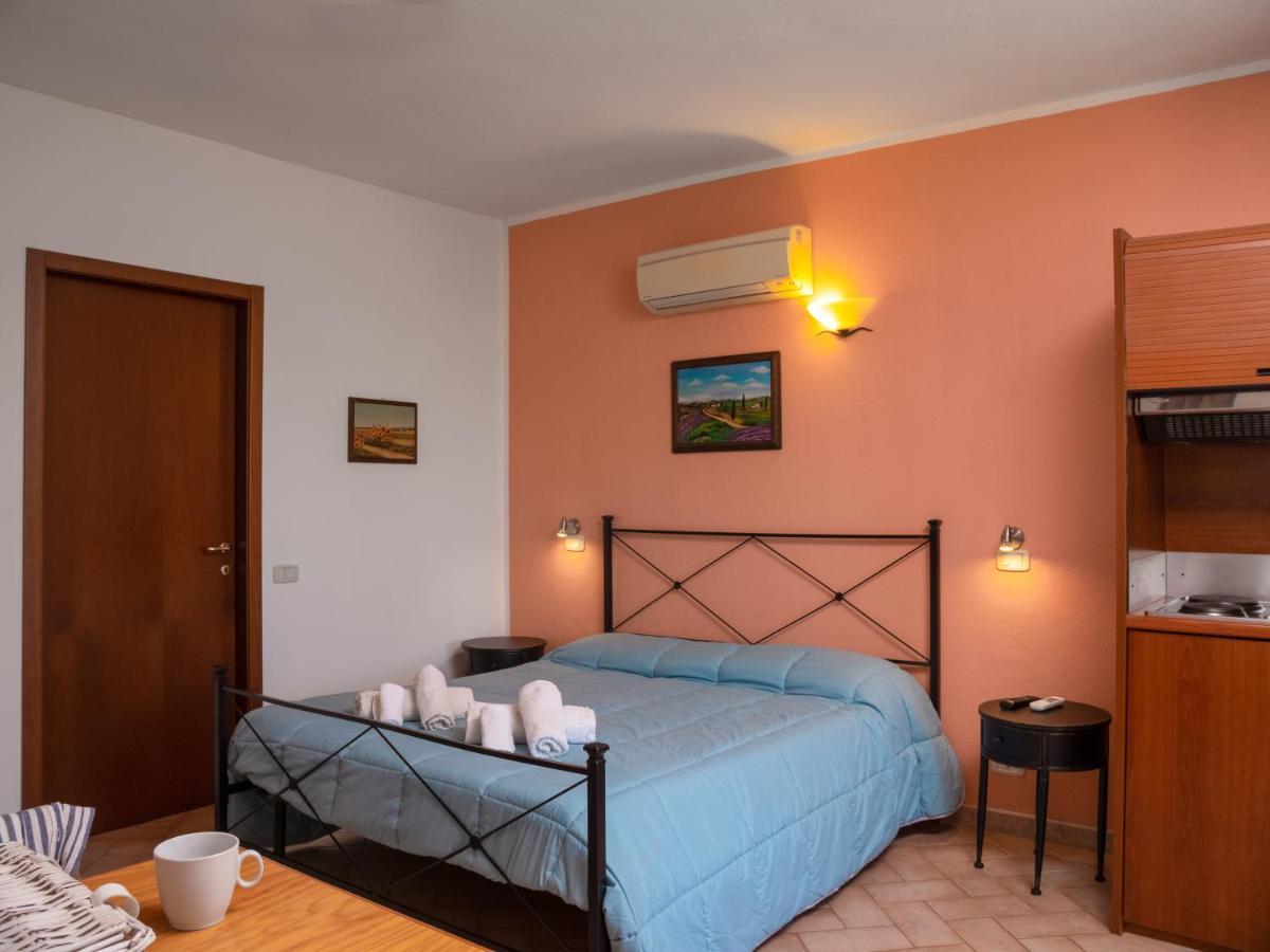 Agriturismo Al Girasole Сан-Донато Экстерьер фото